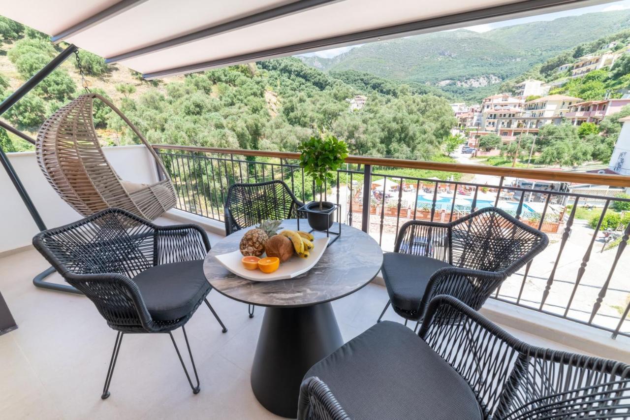 Anesis Deluxe Parga
